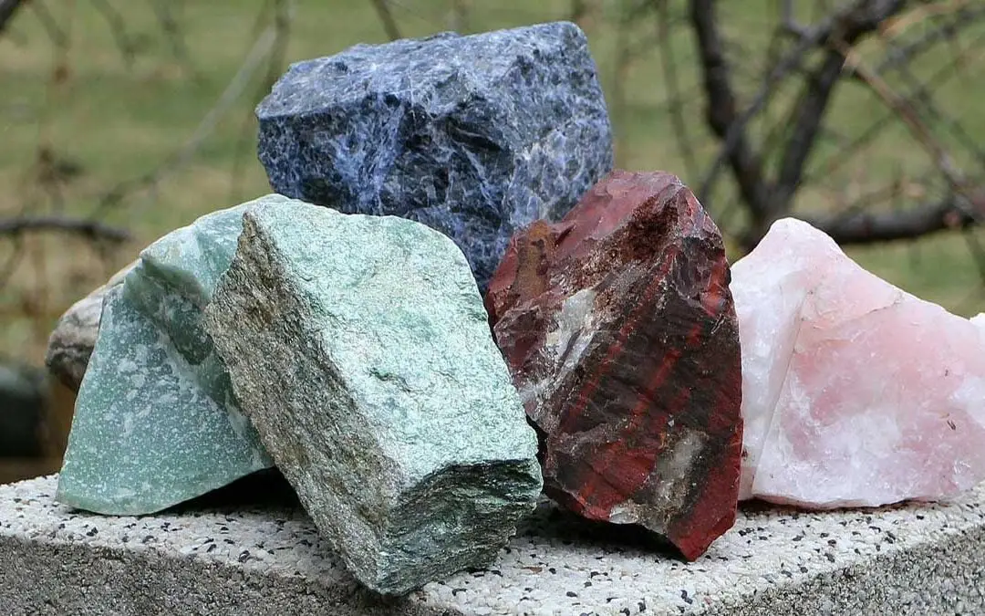 Minerals — raw mineral stones and crystals